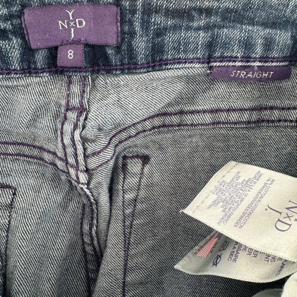 3For$20 NxD Tuck Technology Blue Straight Jeans size 8 - Picture 2 of 3
